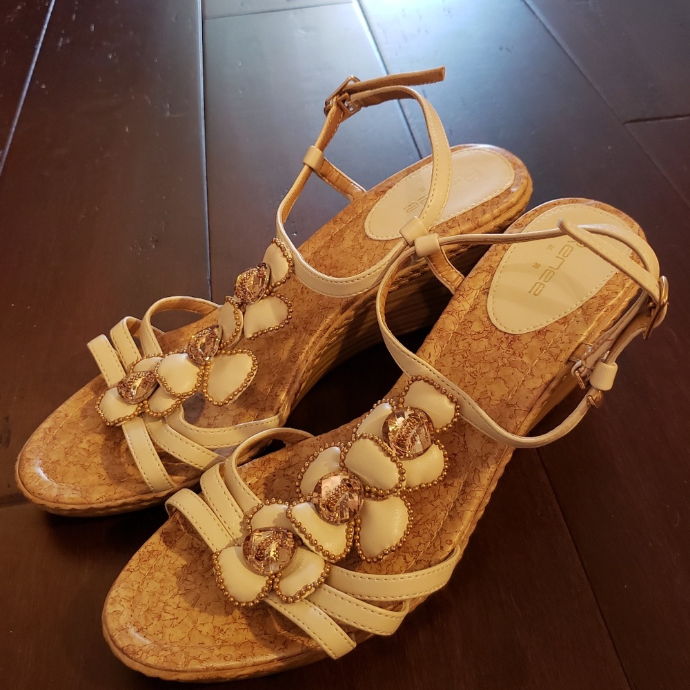 Bejeweled Flower Wedge Sandals